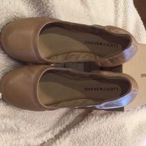 Lucky brand shoes